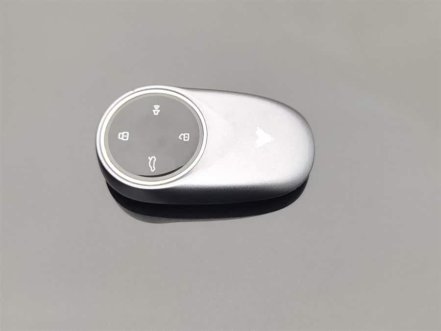 哪吒汽车 哪吒S 2023 汽车图片 #20