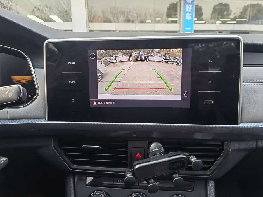 Volkswagen Bora 2023 immagine di auto #20