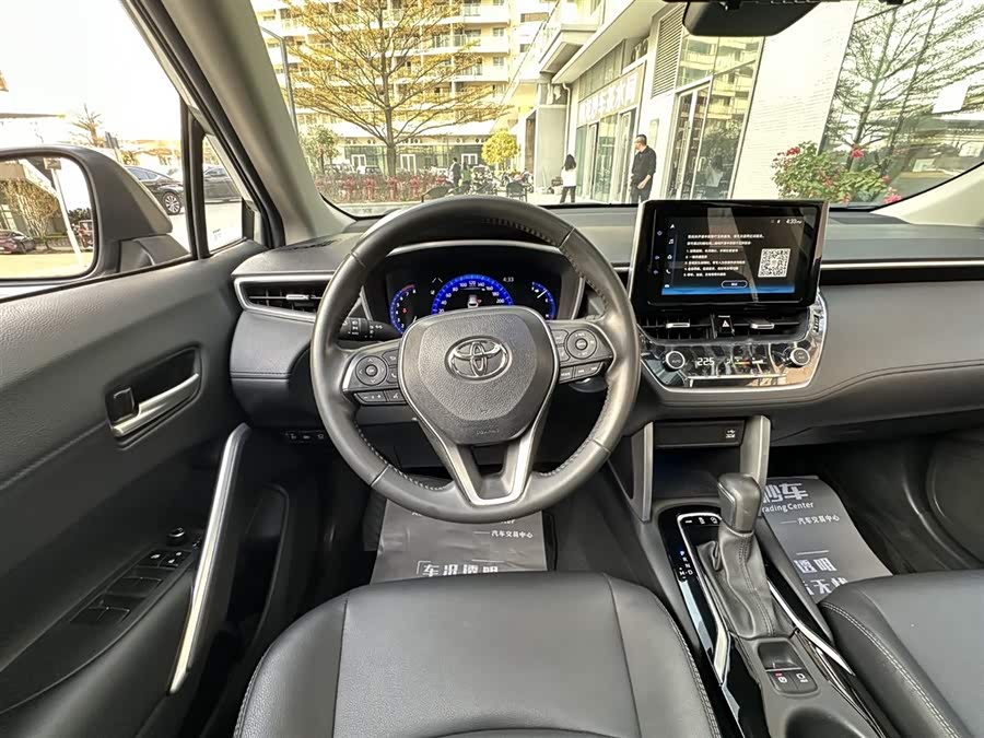 Toyota Corolla Cross 2022 immagine di auto #20