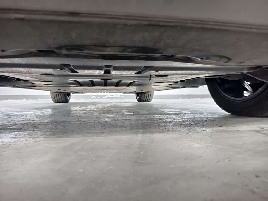 Volkswagen ID.4 X 2022 immagine di auto #20