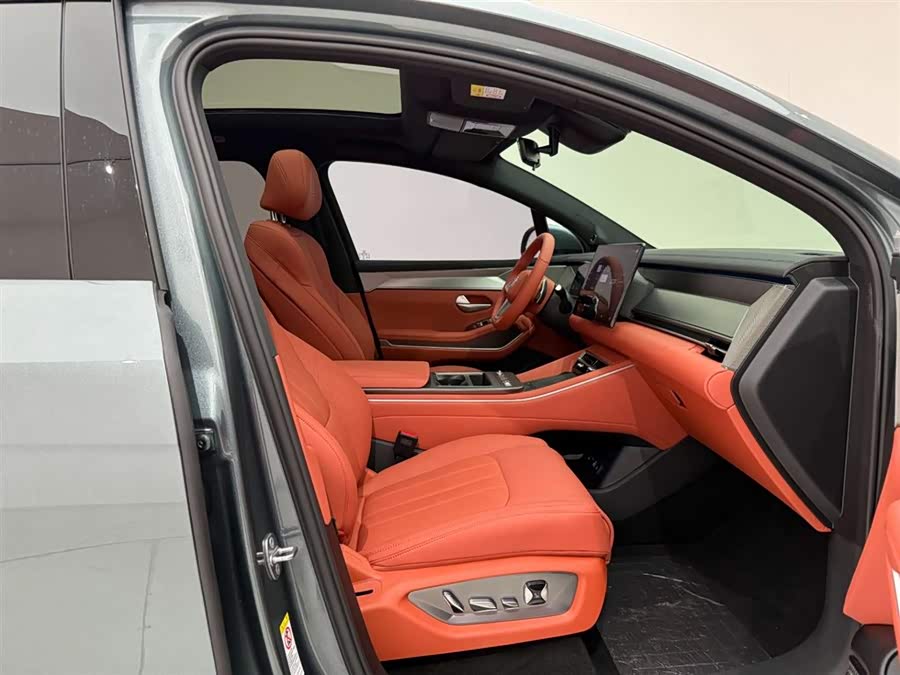 BYD Tang L 2025 car image #20