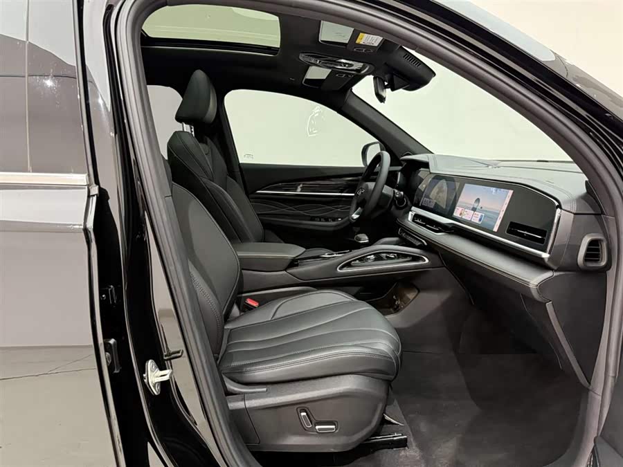 GEELY Monjaro 2025 #20 GEELY Monjaro 2025 car image #20