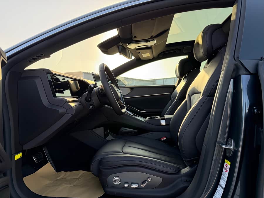 Denza Z9 2024 immagine di auto #20