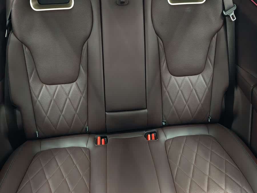 Avatr 11 2025 car image #20