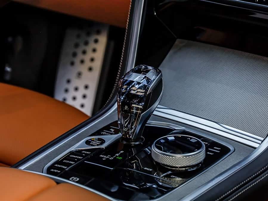 BMW 8 Series 2023 immagine di auto #20