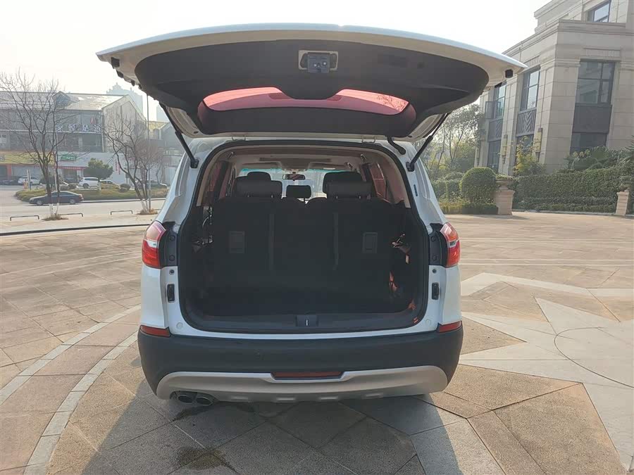 SWM X7 2018 imagen de coche #20