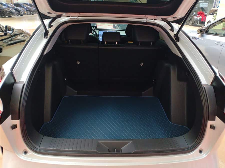 Toyota bZ5 2025 car image #20