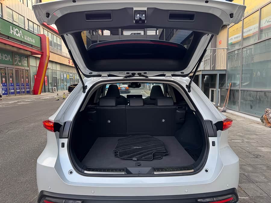 Toyota Harrier 2021 immagine di auto #20