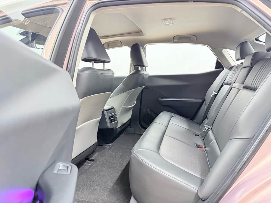 Toyota bZ3 2023 immagine di auto #20