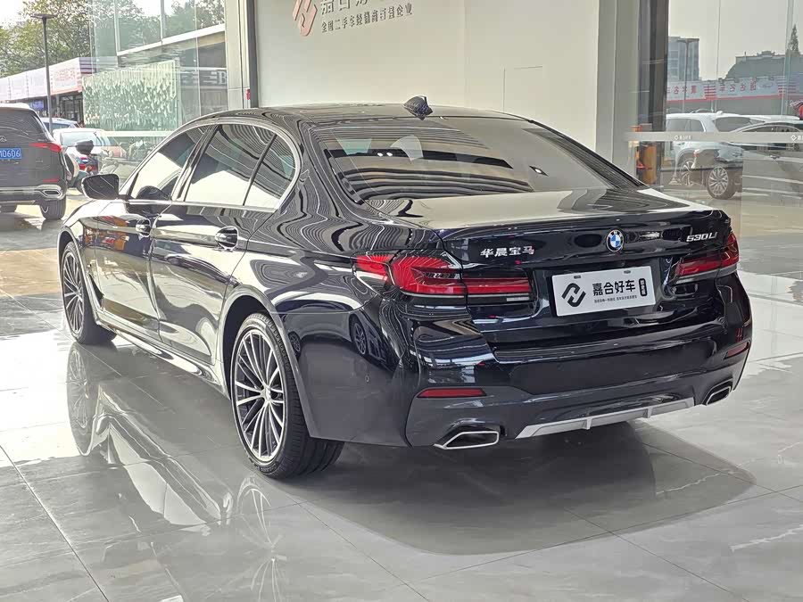 BMW 5 Series 2023 #20 BMW 5 Series 2023 car image #20