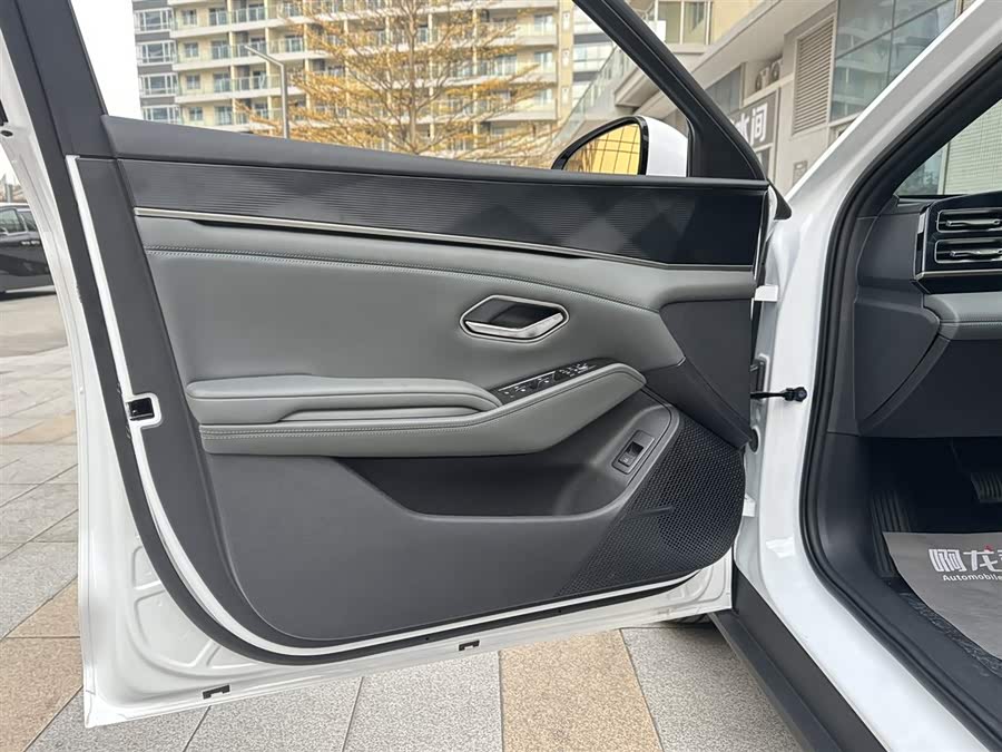 BYD Qin L 2025 car image #20