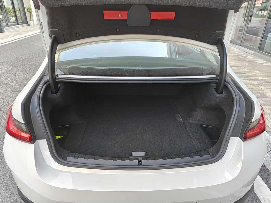 BMW i3 2024 #20 BMW i3 2024 car image #20