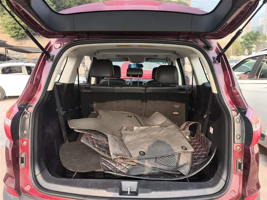 SWM X7 2018 изображение автомобиля #20