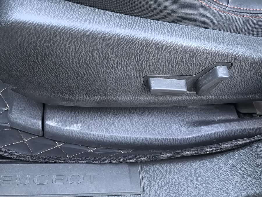 标致 标致5008 2018 汽车图片 #20