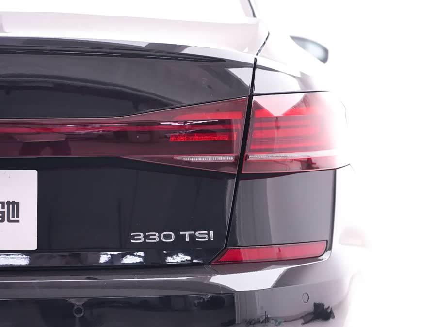 Volkswagen Passat 2023 immagine di auto #20