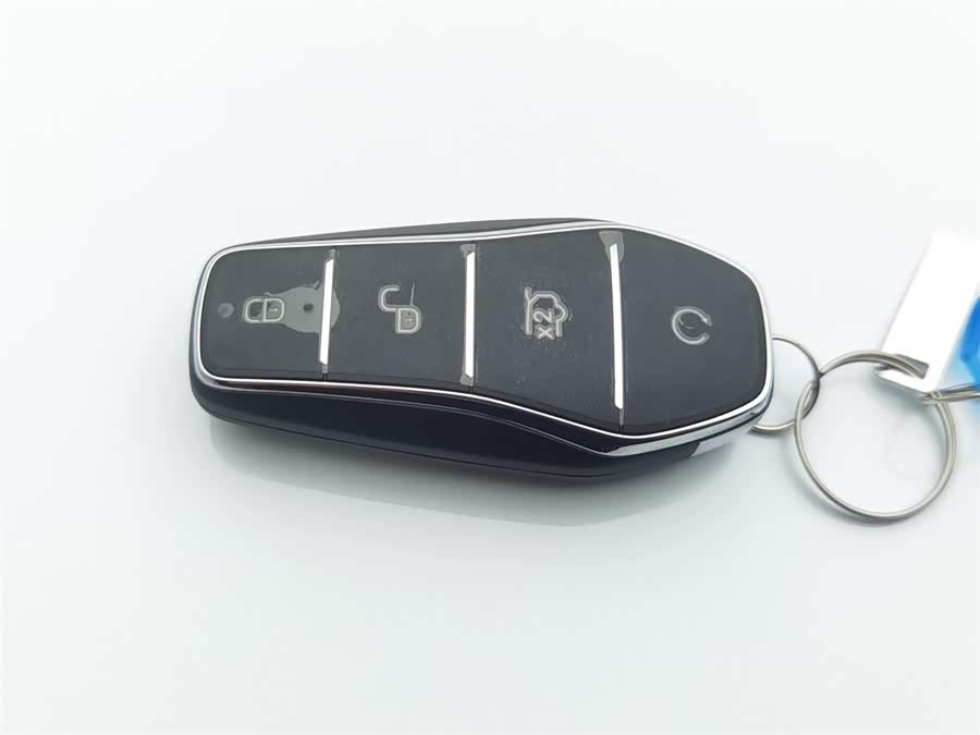 BYD Qin Plus 2023 immagine di auto #20