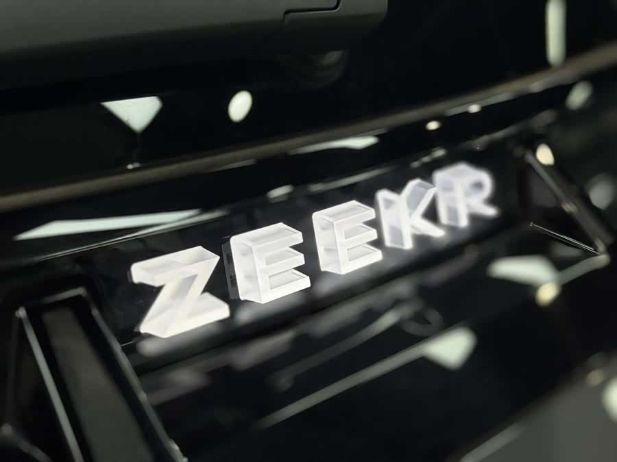 Zeekr X 2024 car image #20