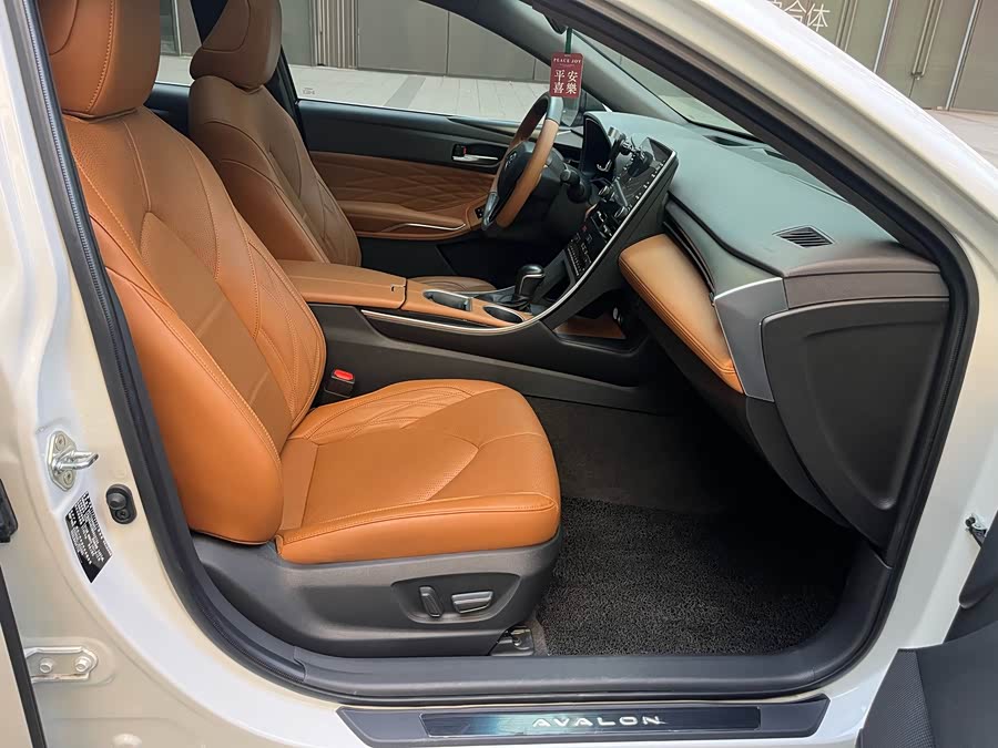Toyota Avalon 2022 car image #20