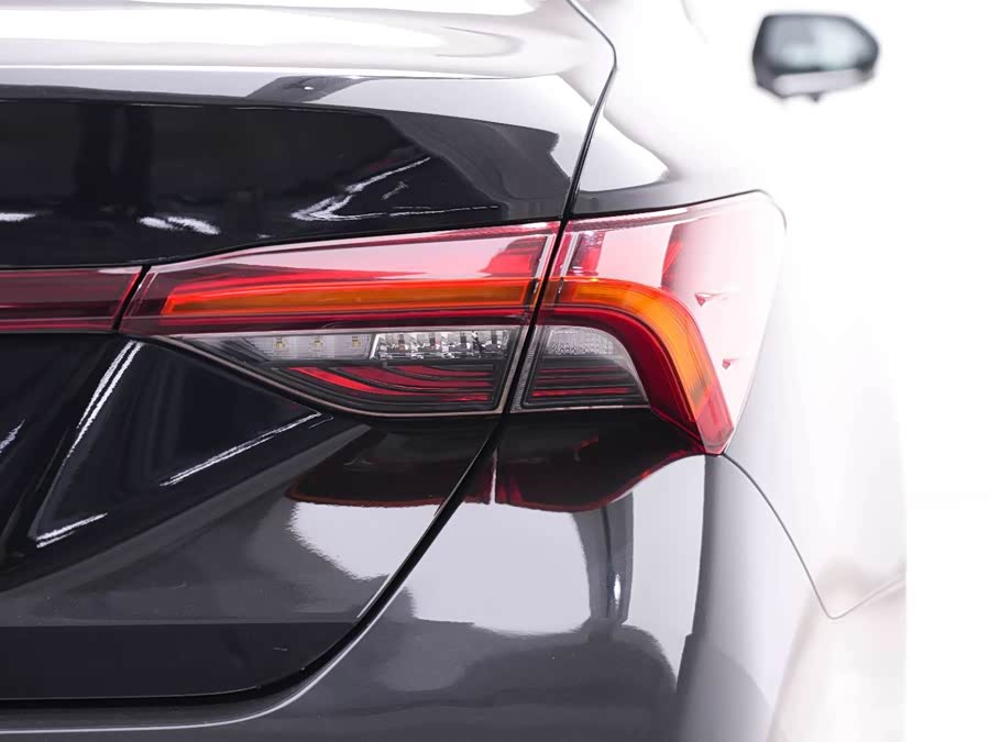 Toyota Avalon 2019 car image #20