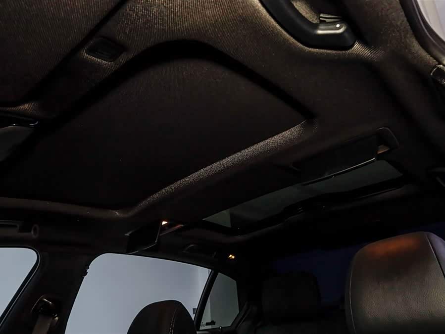 BMW 5 Series 2019 car image #20