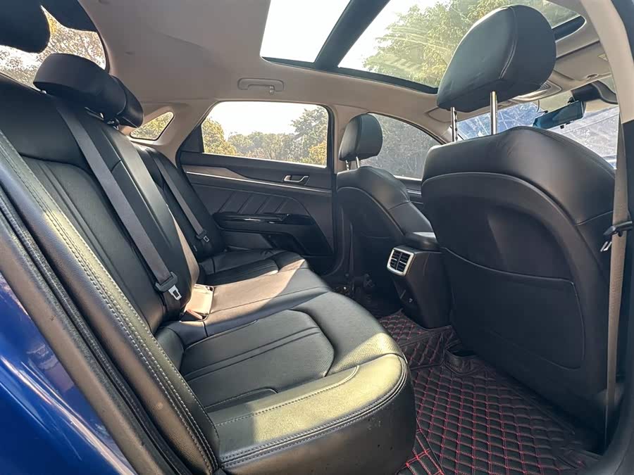 Kia K5 2020 imagem de carro #20