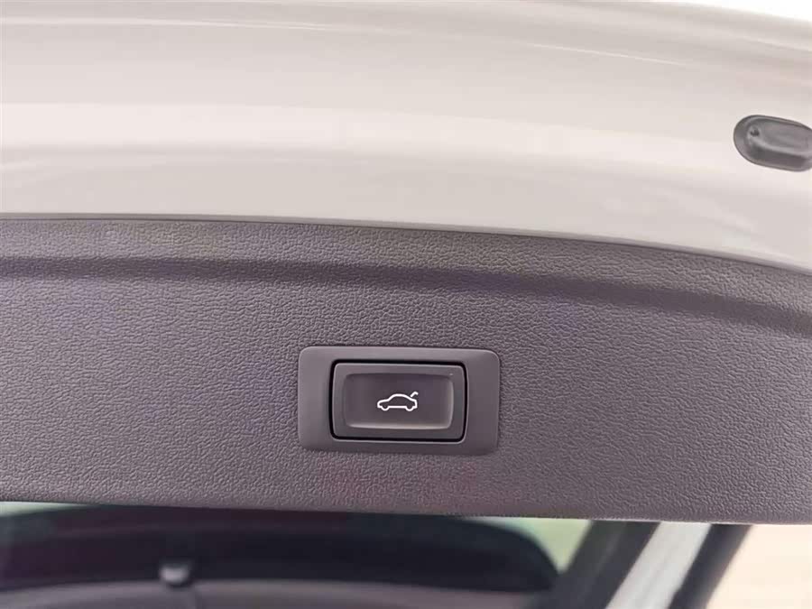 Audi A3 2023 car image #20