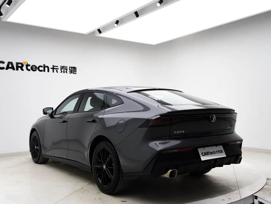 Changan UNI-V 2023 car image #20