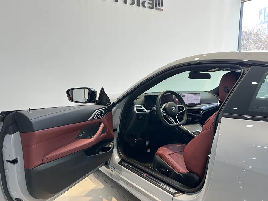 BMW 4 Series 2025 #20 BMW 4 Series 2025 car image #20