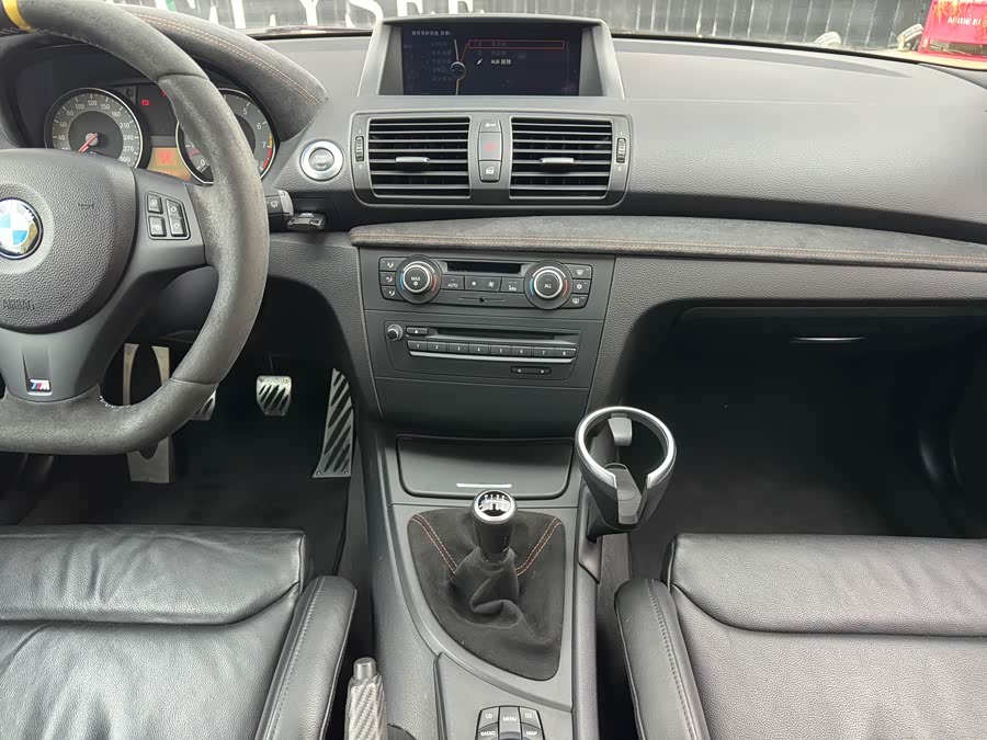 BMW 1 Series M 2012 car image #20