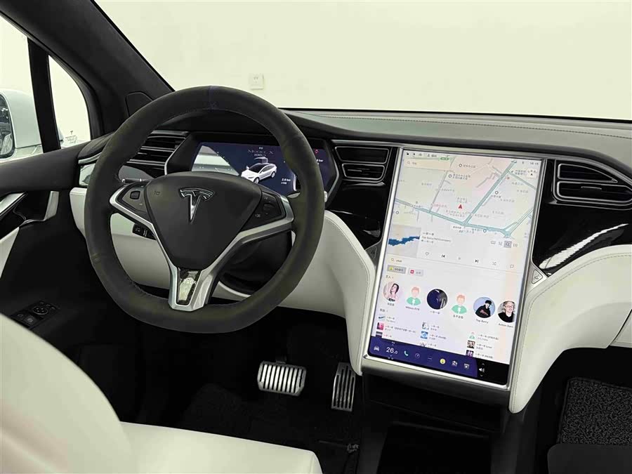 Tesla Model X 2018 #20 Tesla Model X 2018 car image #20