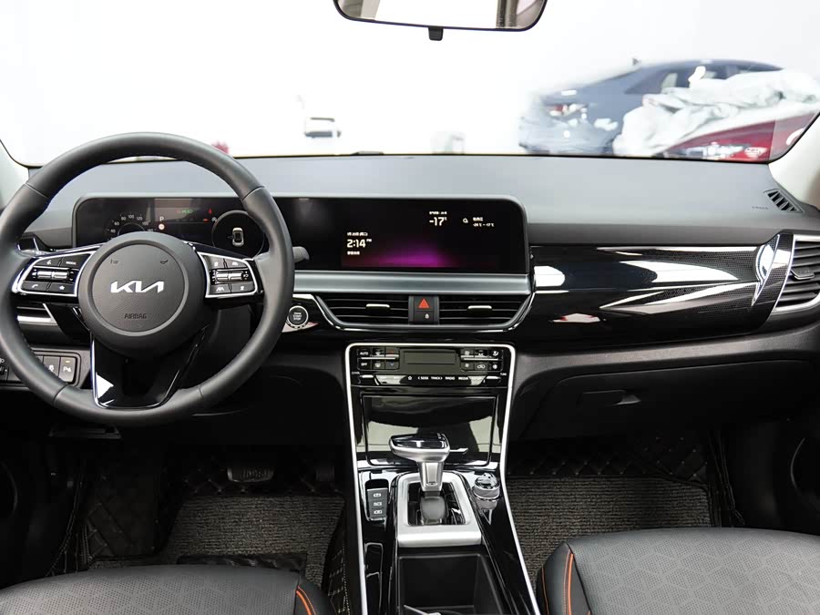 Kia Seltos 2023 #20 Kia Seltos 2023 car image #20