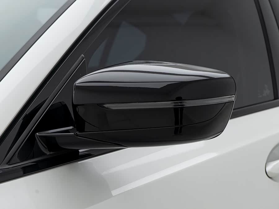 BMW i3 2024 car image #20