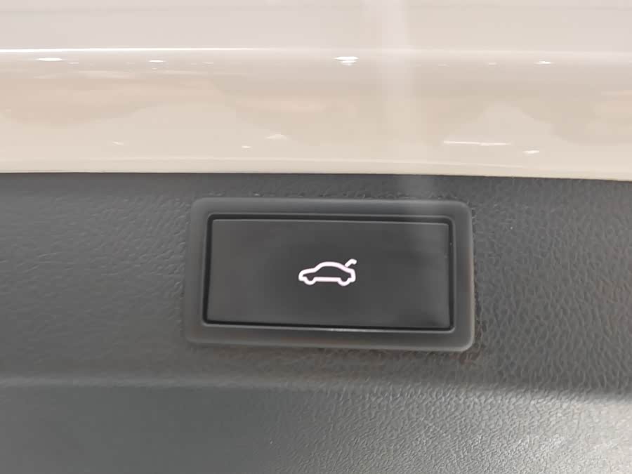 Skoda Karoq 2022 изображение автомобиля #20