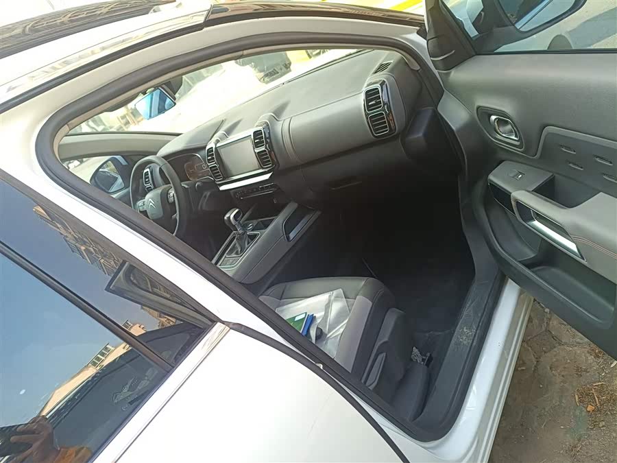 Citroen C5 AIRCROSS 2017 #20 Citroen C5 AIRCROSS 2017 car image #20