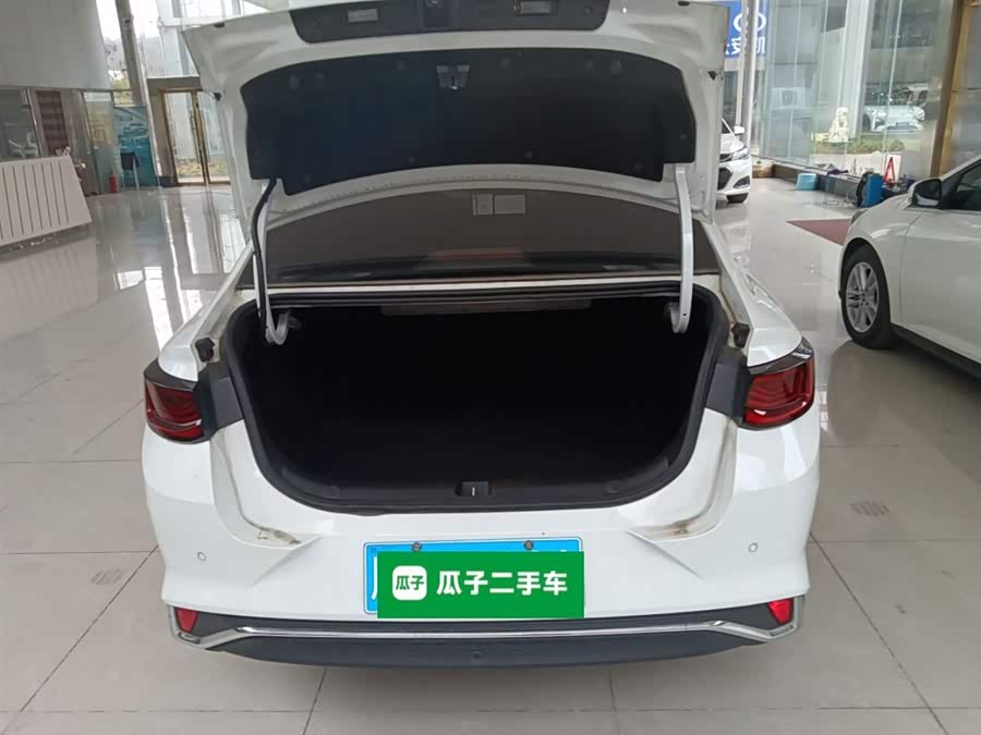 GEELY Emgrand L 2022 #20 GEELY Emgrand L 2022 صورة سيارة #20