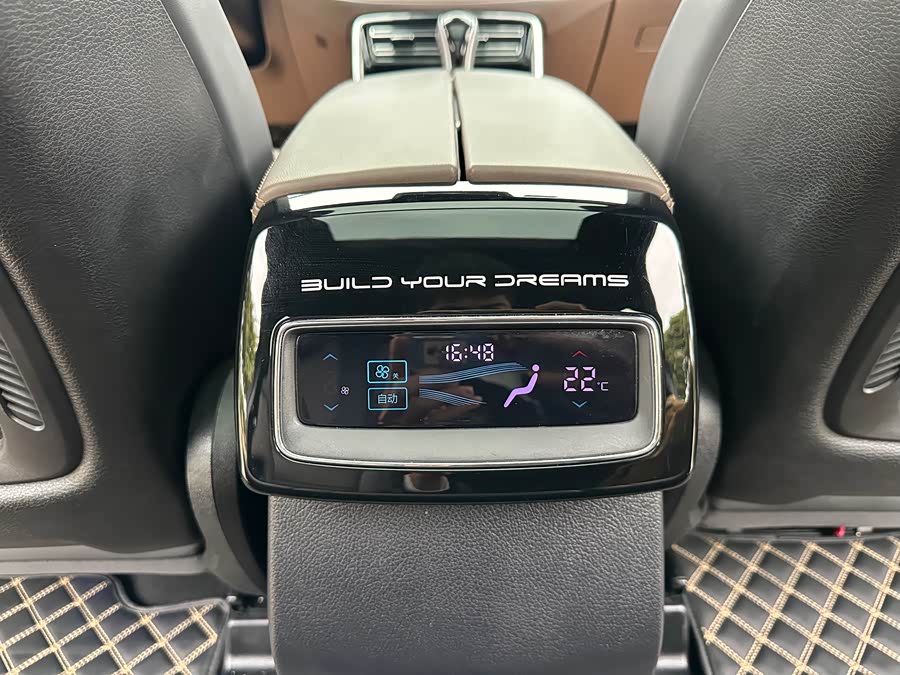 BYD Tang 2020 car image #20