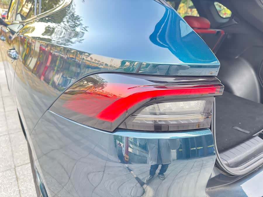Forthing T5 EVO 2021 #20 Forthing T5 EVO 2021 car image #20