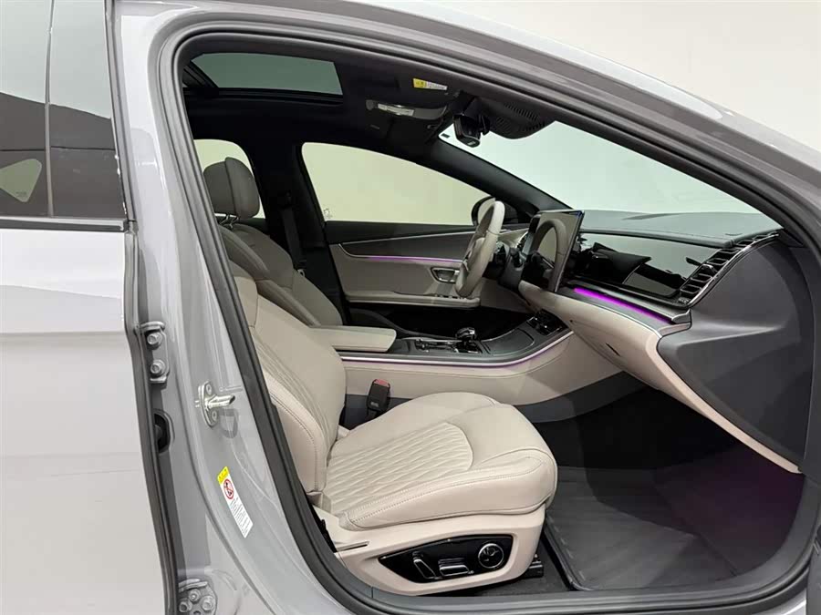 BYD Han 2024 car image #20
