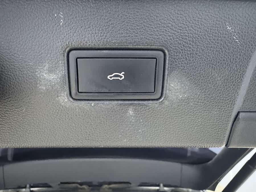 Volkswagen Tayron 2023 immagine di auto #20