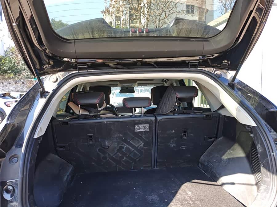 Forthing T5 EVO 2022 car image #20