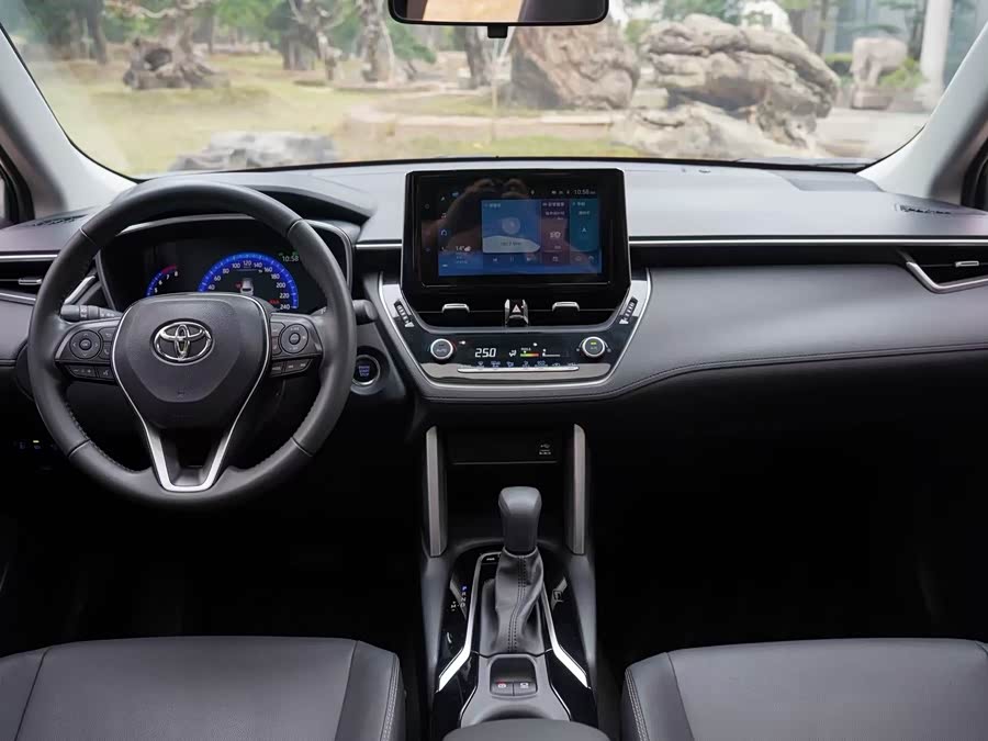 Toyota Corolla Cross 2022 immagine di auto #20