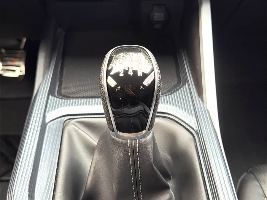 GEELY Emgrand 2021 car image #20