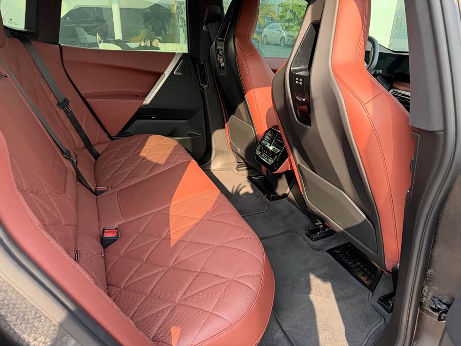 BMW iX M60 2023 #20 BMW iX M60 2023 car image #20