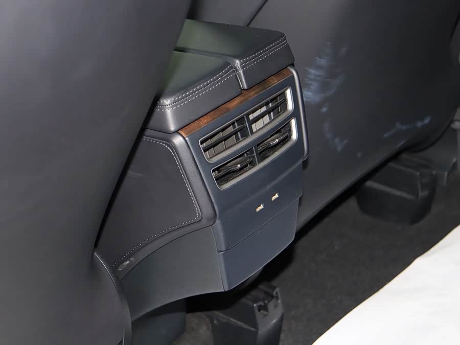 Tesla Model X 2019 immagine di auto #20