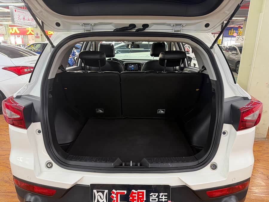GAC Trumpchi GS3 2020 #20 GAC Trumpchi GS3 2020 car image #20