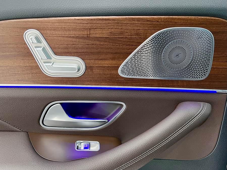 Mercedes-Benz GLE Class 2021 #20 Mercedes-Benz GLE Class 2021 car image #20