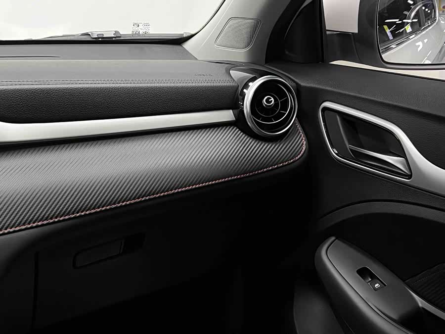 MG ZS 2022 car image #20