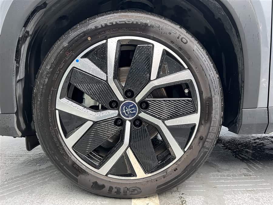 BYD SongL DM-i 2025 #20 BYD SongL DM-i 2025 car image #20