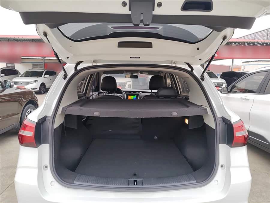 Roewe RX3 2018 изображение автомобиля #20