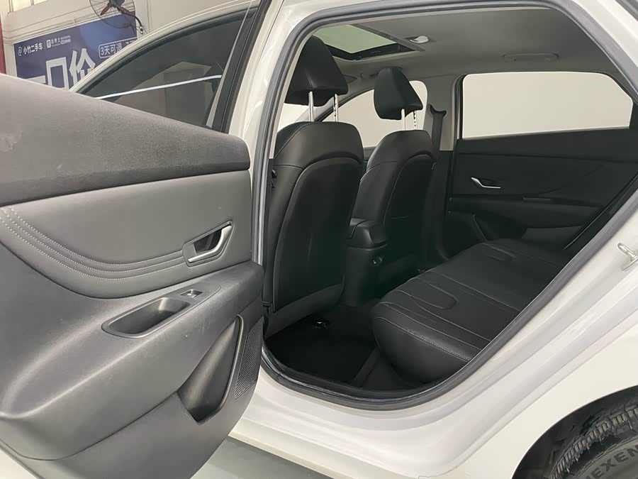 Hyundai Elantra 2021 car image #20